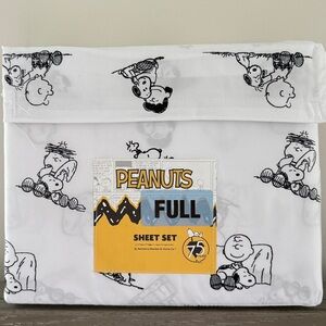 NEW Snoopy Charlie Brown Friends Peanuts Sneepy Naptime Full Size Sheet Set